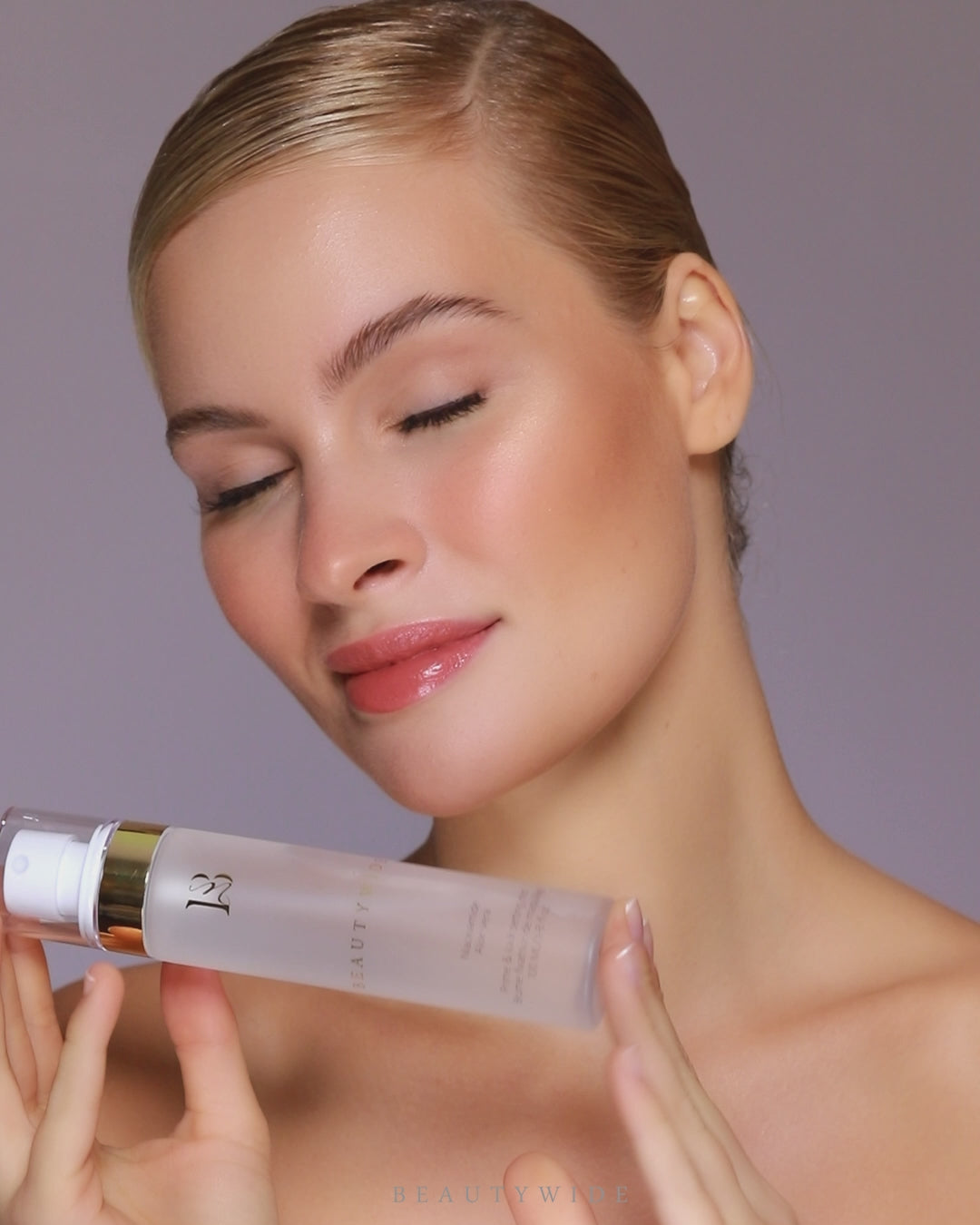 SKIN-LIKE BRUME | PRIME AND LOCK